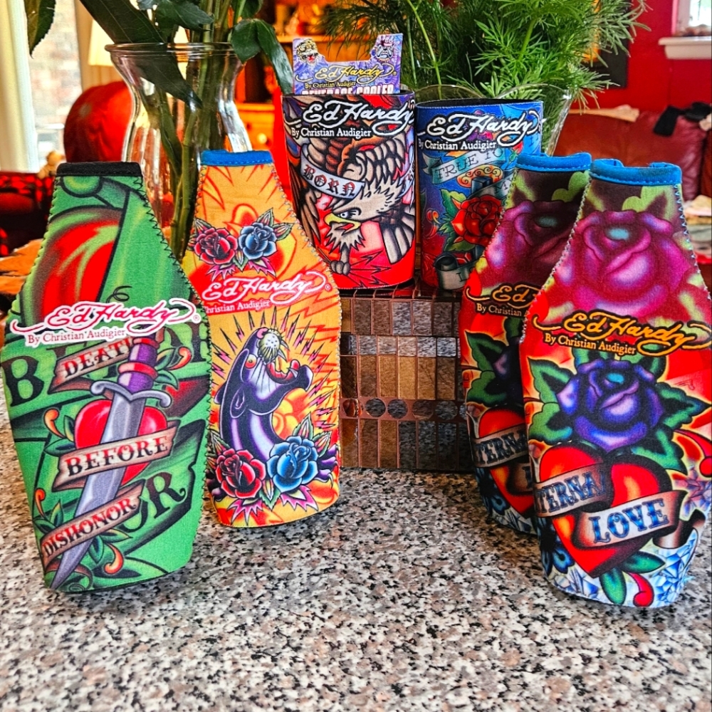 NWOT Ed Hardy Neoprene Drink Holders